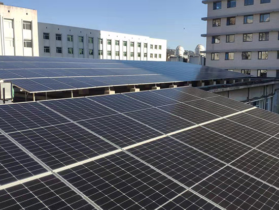 2、北京桔子水晶酒店（學院路店）光伏發電項目，47KW